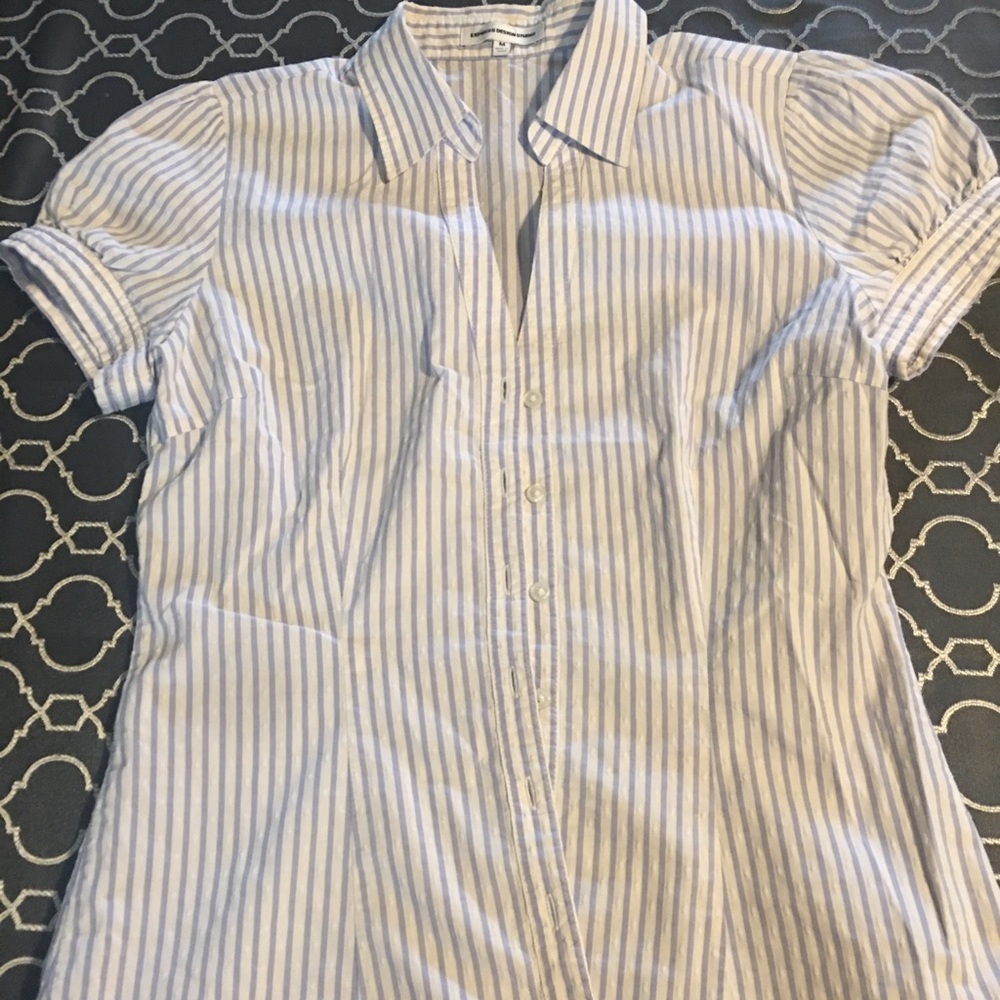 Blue striped white Work top